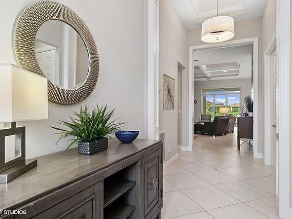 4th image of 22020 SW Tivolo Way