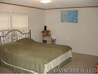 2nd image of 340 Boone Top #A