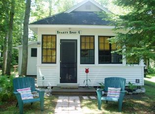9078 Wildman St, Alanson, MI 49706
