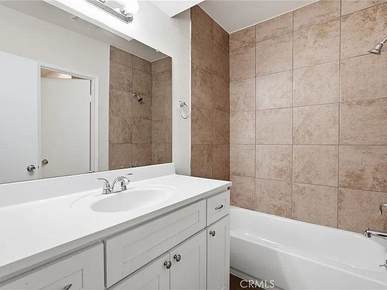374 S Miraleste Dr #406 — Photo 19