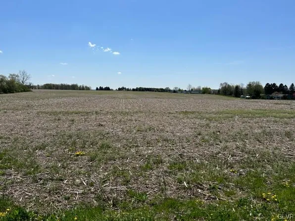 2809 E Beersville Rd, Bath, PA 18014