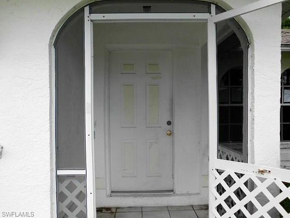 3rd image of 221 SE 4th Ave