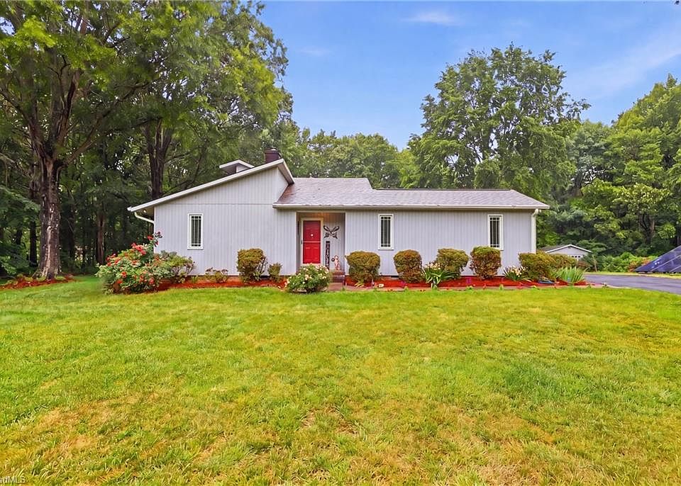 1st image of 7706 Moutline Ct