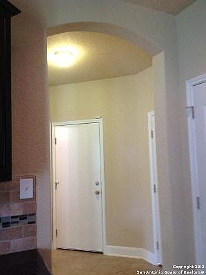 4th image of 23831 STATELY OAKS #23835