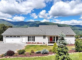 605 Red Bank Rd, Waynesville, NC 28786