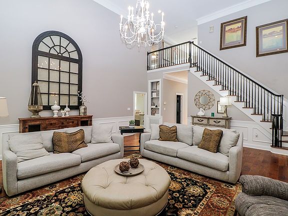 5th image of 3838 Majestic Oaks Dr