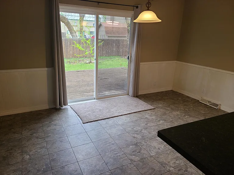 8033 E Dresden Ln — Photo 3
