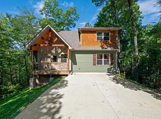 428 Potters Ridge Rd, Gatlinburg, TN 37738