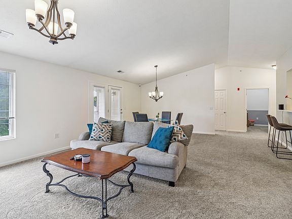 5th image of 8910 Hunters Creek Dr APT 207