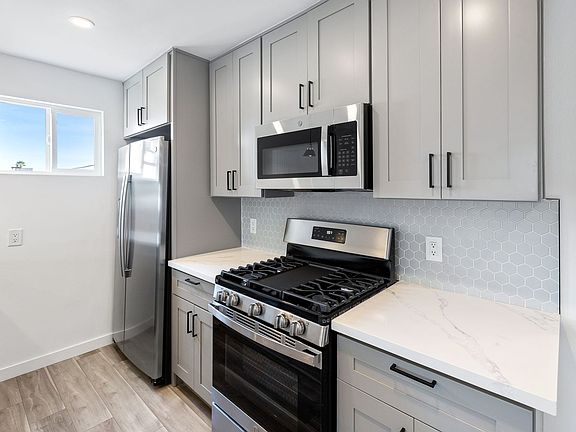 2nd image of 10420 Eastborne Ave APT 4