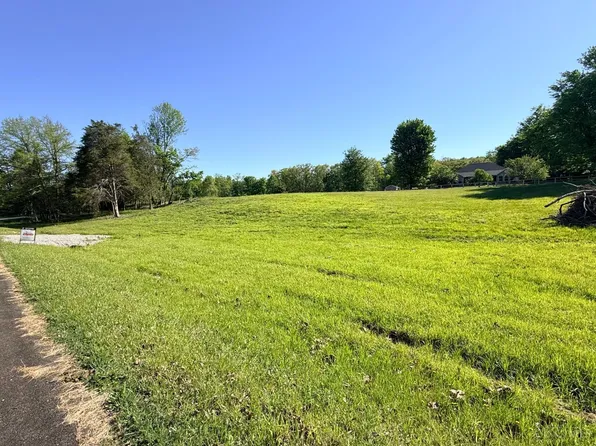 2016 Cochise Dr, Sardinia, OH 45171