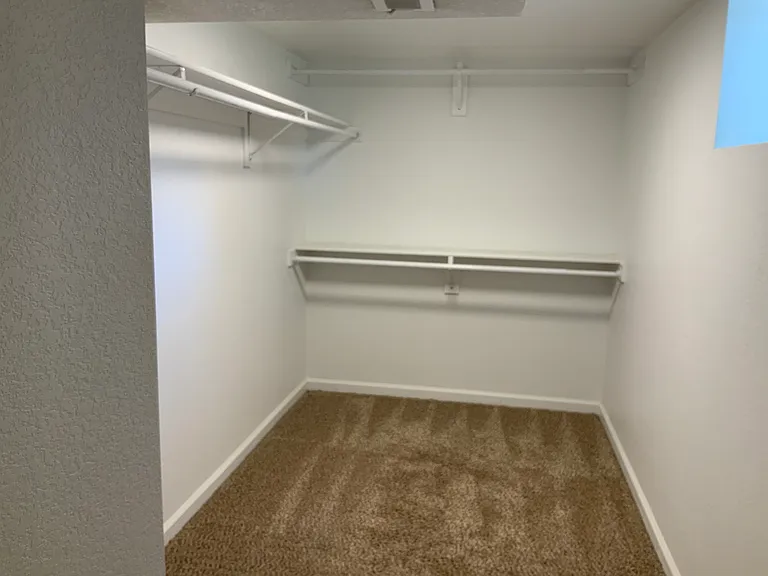 2854 S Yates St — Photo 18