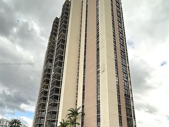 2nd image of 20379 W Country Club Dr APT 1035