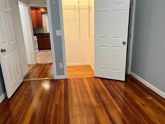 5th image of 157 Walden St #2