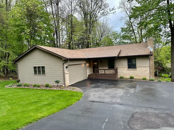415 Admiral Dunbar Rd, Du Bois, PA 15801