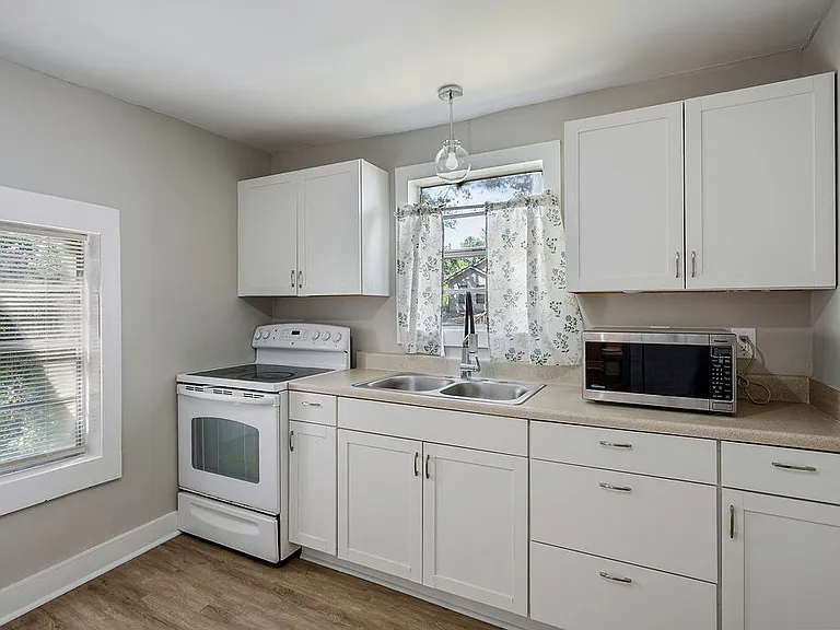 184 Dahlia Ave NW — Photo 18