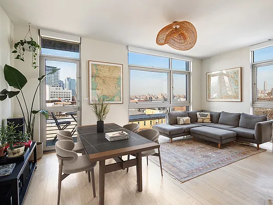 Sold by Compass | media 1