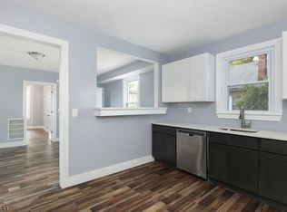 1753 Rutherford St, Rahway, NJ 07065