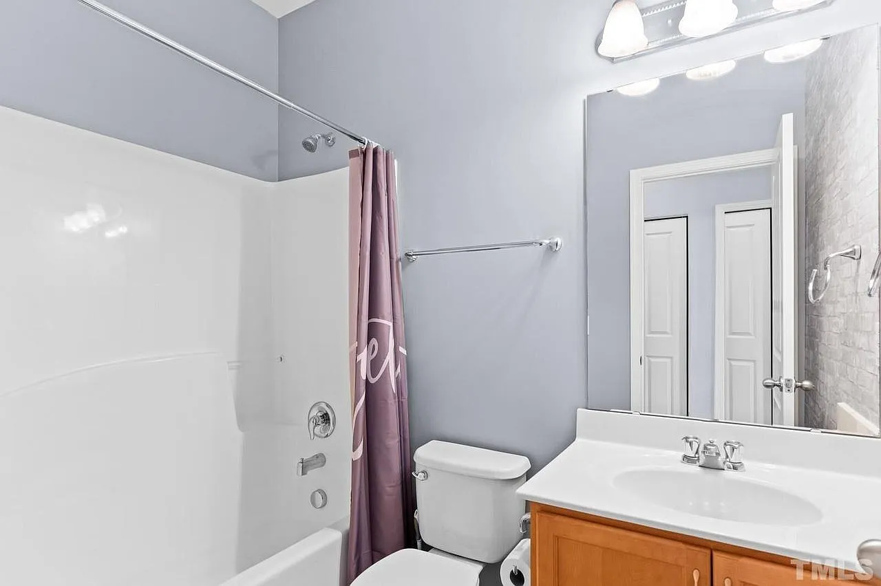 2438 Baslow Dr — Photo 4