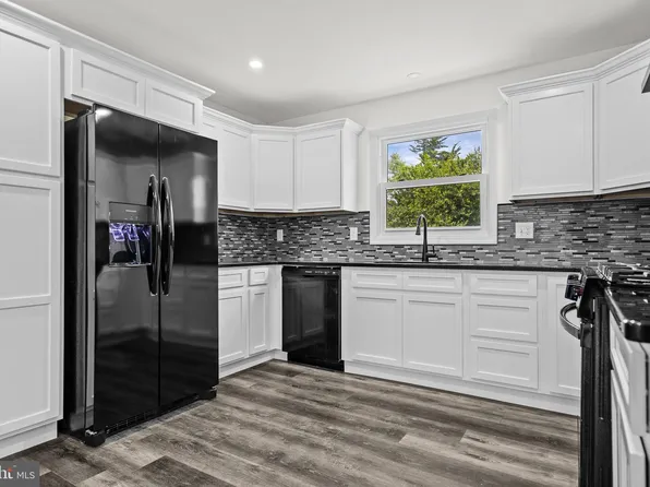 568 East Ave, Millville, NJ 08332