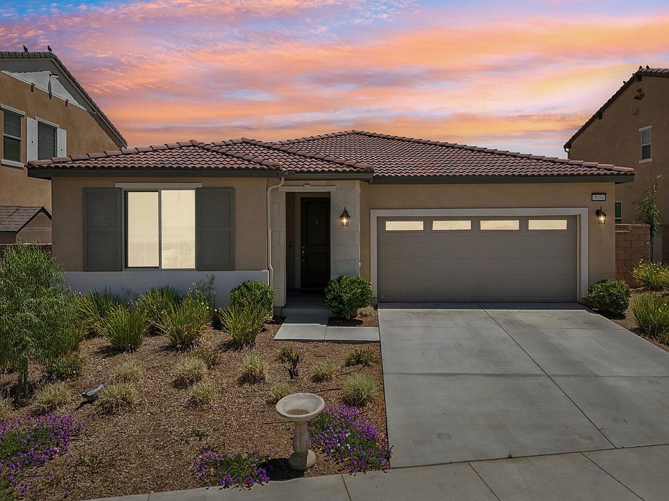 1st image of 3054 Homeward St