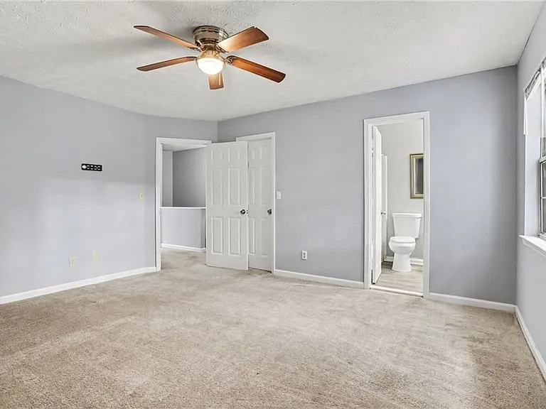 5582 Stonington Trace Pkwy — Photo 13