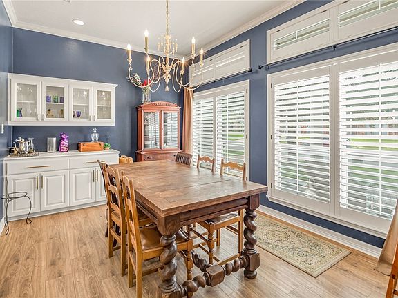 4th image of 8307 Shadow Oaks