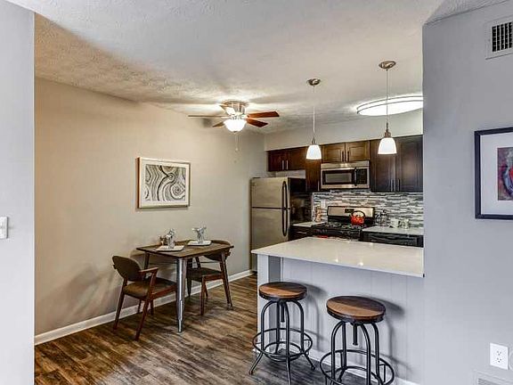 2nd image of 1030 Bridgeway Cir APT A