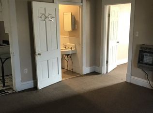 620 1st St #B, Conway, AR 72032