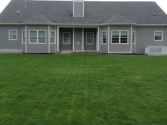 2nd image of 1571 Palomino Dr