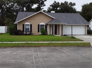 406 Berwick Cir, Deland, FL 32724