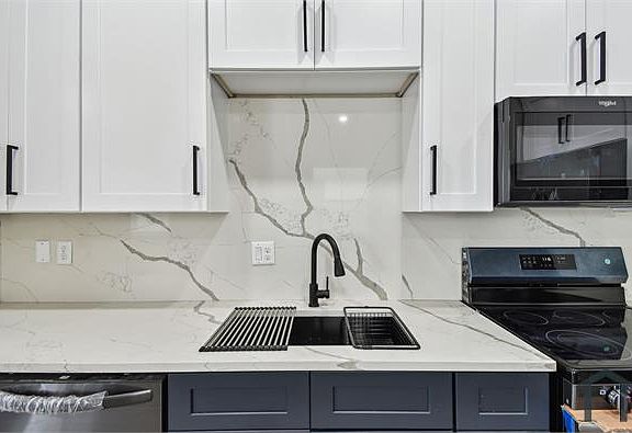 5th image of 3367 4th Ave S #3335