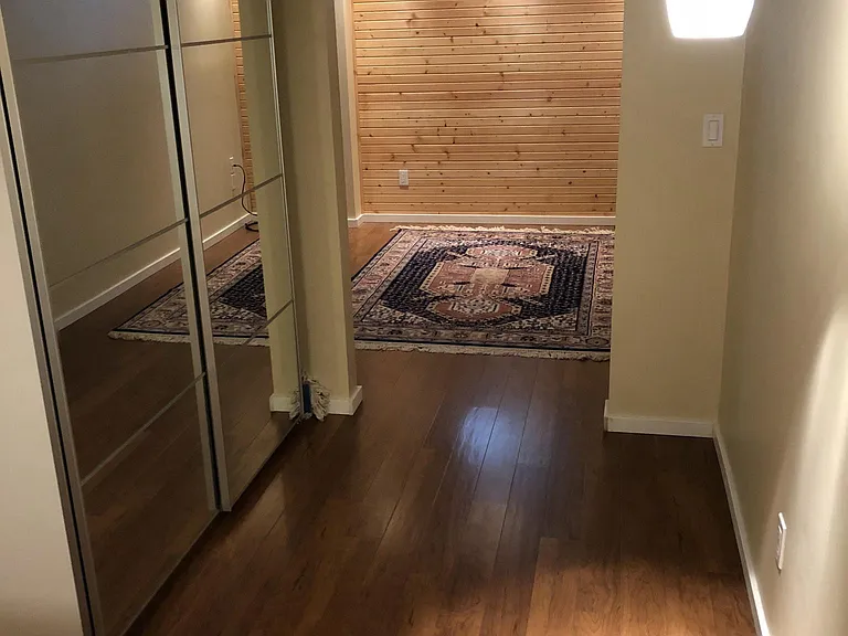 5232 Sand Point Way NE — Photo 4