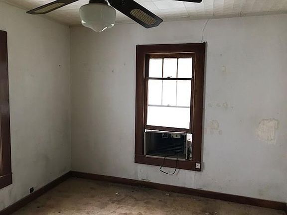 5th image of 1301 N Grant St