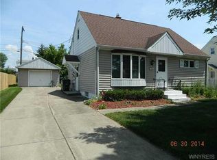 143 University Ave, Depew, NY 14043