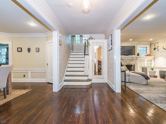 2nd image of 18 Wildwood Ave
