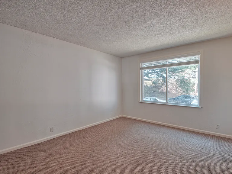 330 Higate Dr — Photo 13