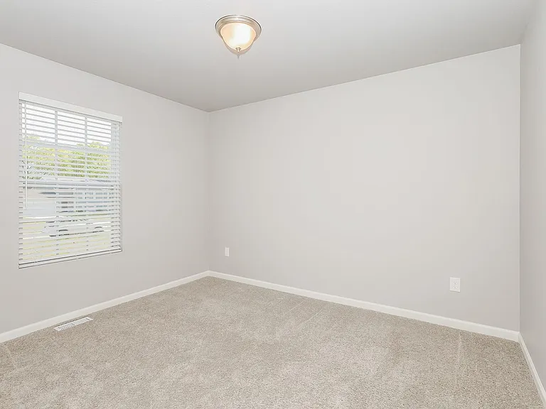 5233 Bittersweet Dr — Photo 26