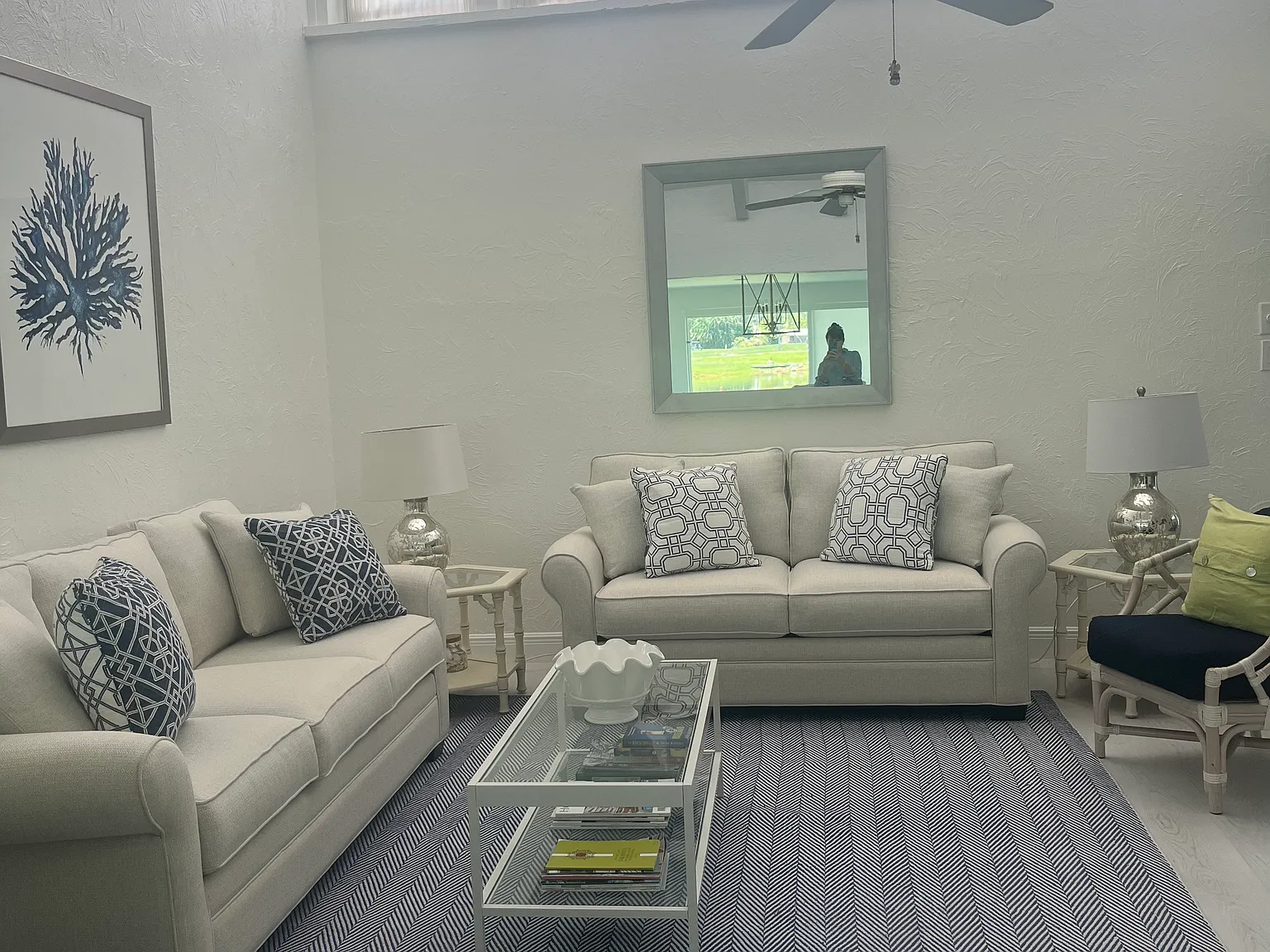 2 bed, 1700 sqft, $3,000 — Photo 1