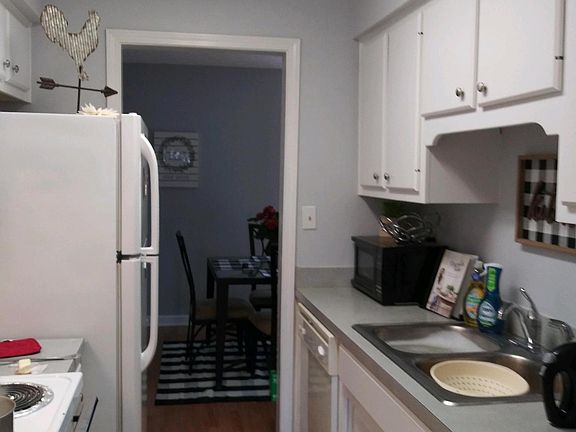 5th image of 307 Midland Blvd #307
