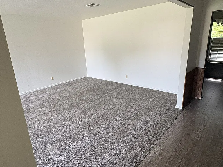 1031 S Brookview Ln — Photo 25