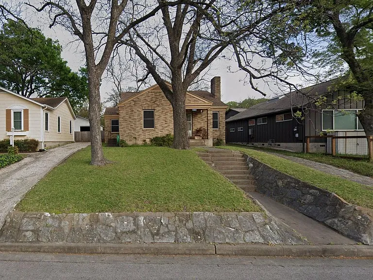 3303 Werner Ave — Photo 1