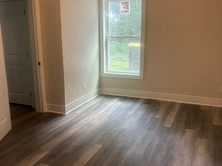 51 Mullis St #A — Photo 6