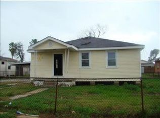 4720 Majestic Oaks Dr, New Orleans, LA 70126