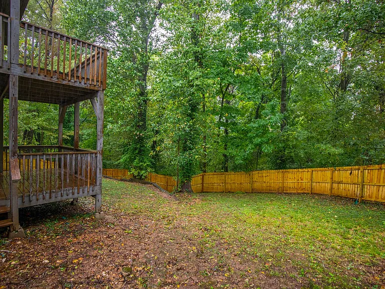 605 Tunbridge Dr — Photo 24