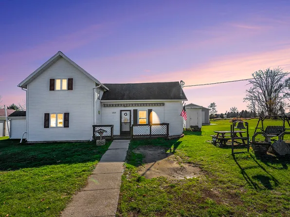 204 E Clay St, Ithaca, MI 48847