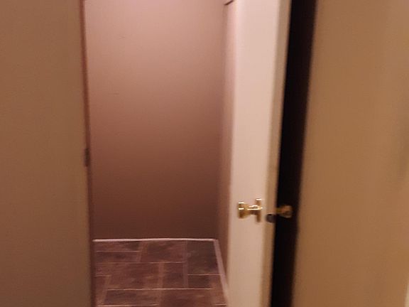 3rd image of 161 Bel Aire Dr