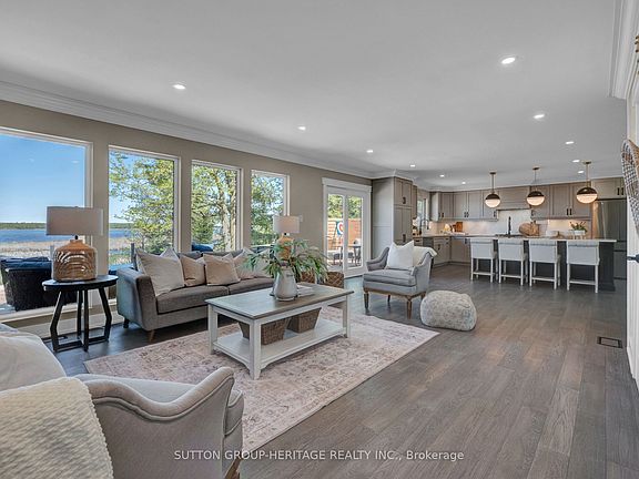 4th image of 16 Millbrook Ridge Rd