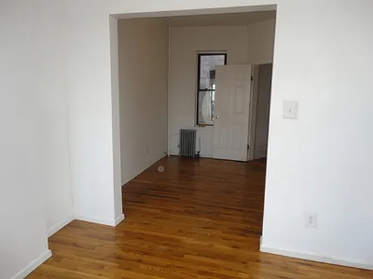 Rented by Urban Realty NYC | media 15