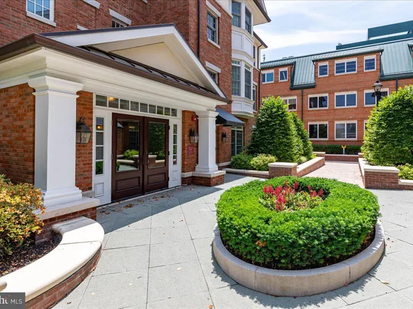 213 Victoria Mews, Princeton, NJ 08542